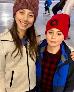 Two Kids and a Mailbox founders